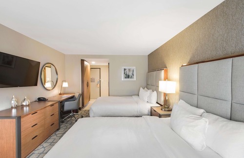 Wetmore Hotel | DoubleTree by Hilton San Antonio Northwest