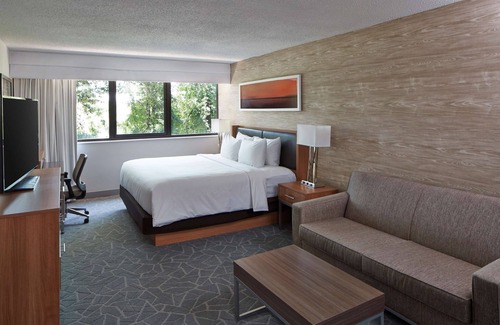 North Brookhaven Hotel | DoubleTree by Hilton Atlanta Perimeter Dunwoody