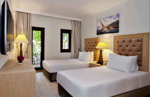 Bodrum City Center Hotel | DoubleTree by Hilton Bodrum Marina Vista