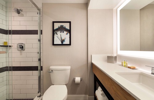 Canton Hotel | DoubleTree by Hilton Canton Downtown