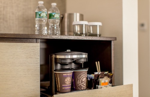 Hudson Exchange Hotel | DoubleTree by Hilton Hotel & Suites Jersey City