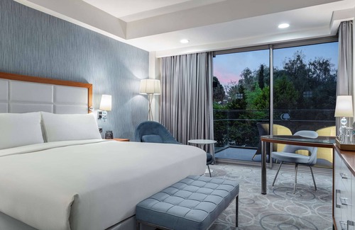 Kusadasi City Centre Hotel | Doubletree By Hilton Kusadasi - Special Class