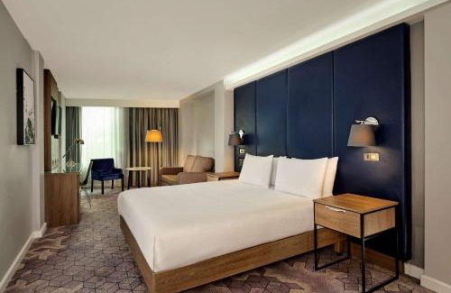 Lincoln Hotel | DoubleTree by Hilton Lincoln