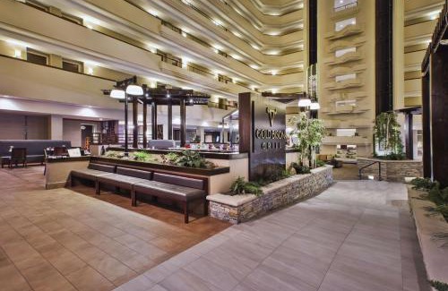 Historic Rapid City Hotel | DoubleTree by Hilton Rapid City Downtown Convention Center