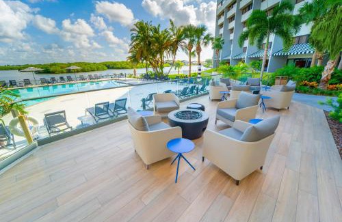 Rocky Point Hotel | DoubleTree by Hilton Tampa Rocky Point Waterfront