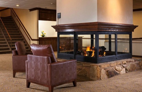 Williamsburg Hotel | DoubleTree by Hilton Williamsburg