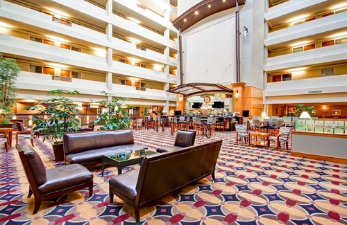 Southcenter Hotel | DoubleTree Suites by Hilton Seattle Airport/Southcenter