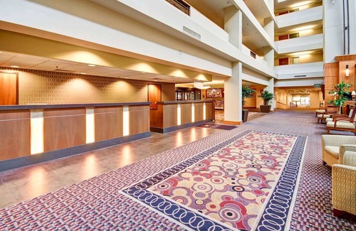 Southcenter Hotel | DoubleTree Suites by Hilton Seattle Airport/Southcenter