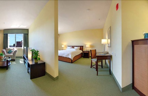 American Canyon Hotel | DoubleTree by Hilton Hotel & Spa Napa Valley American Canyon