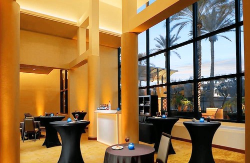 Phoenix Hotel | DoubleTree Suites by Hilton Phoenix