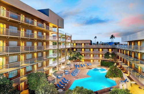Phoenix Hotel | DoubleTree Suites by Hilton Phoenix
