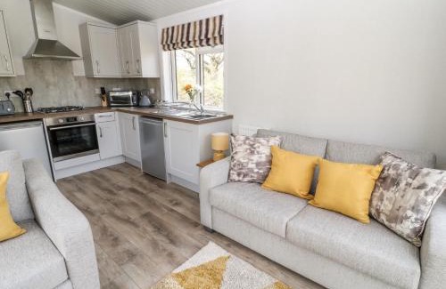 Black Torrington House | Dove Lodge