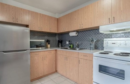 Crescent Heights Apartment | Downtown 1BD Condo with free parking