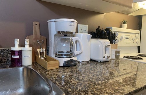 Downtown Edmonton Apartment | Downtown 2BR Loft with FREE Parking