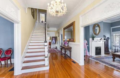 Anderson House | Downtown Anderson Stay, King Bed with Charm