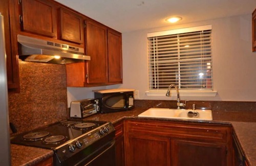 Waller Creek District Condo | Downtown Austin Suite