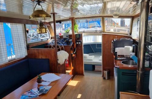 Centrum Boat Rental | Downtown Boat-Apartment