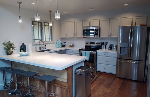 Northwest Carmel Condo | Downtown Carmel - Walk To Everything! - 2BR/1BA Exec Suite "B"