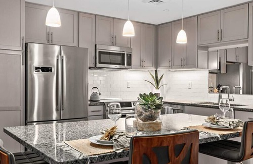 South French Broad Condo | Downtown Condo with Stunning Mountain Views