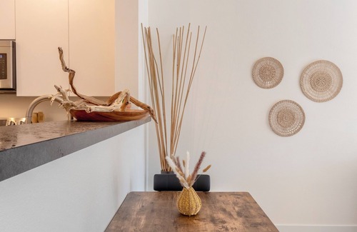 Belltown Condo | Downtown Cottage Escape
