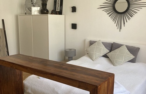 Wieden Apartment | Downtown Design Apartment in Historic Center - Best Location