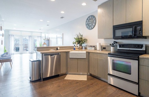 Grand Haven Condo | Downtown Grand Haven condo next to boardwalk!