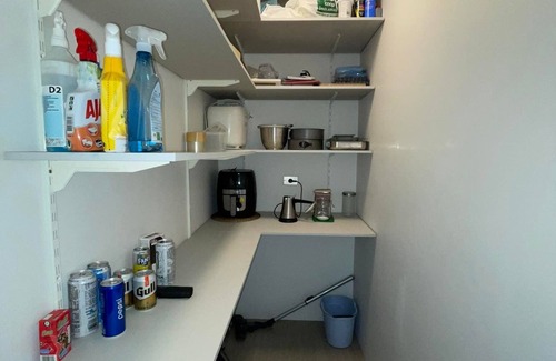 Keflavik House | Downtown Keflavik, everything walking distance close to all tourist attractions