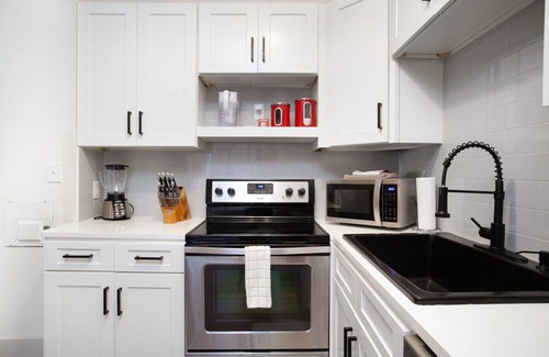 Downtown Knoxville Apartment | Downtown Knoxville Condo near UT