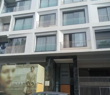 Casablanca Apartment | Downtown Luxury Stay CIL