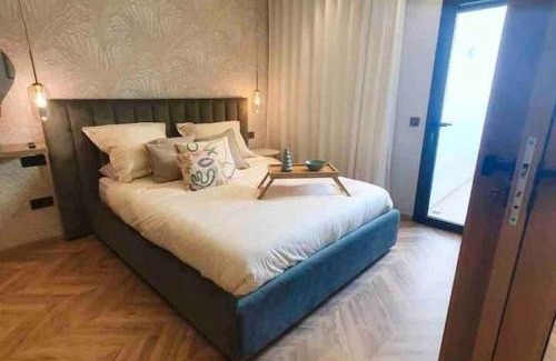Casablanca Apartment | Downtown Luxury Stay CIL