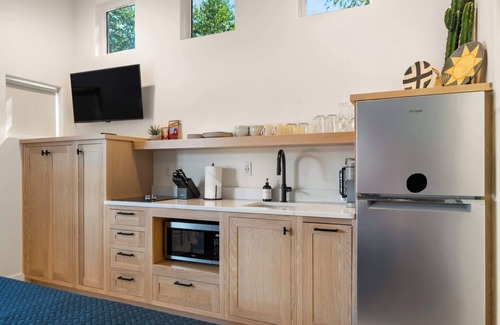 Moab House | Downtown - Newly Remodeled Stylish Studio #3