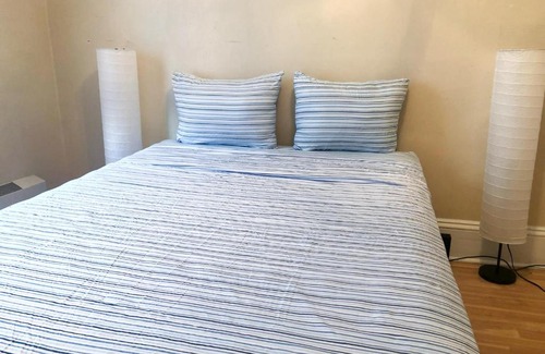 Centretown House | Downtown Ottawa - Best Location Private Rooms!