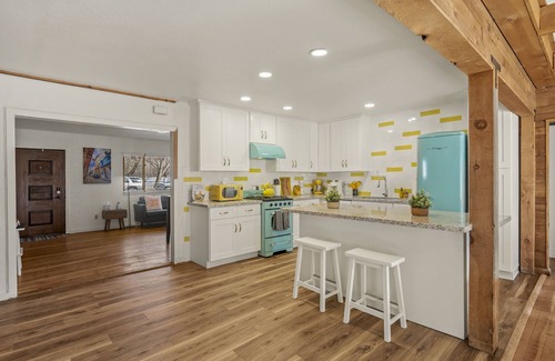 Flagstaff House | Downtown Quartet - 4 Bungalows w/Fenced Yards, AC, W/D, Smart TVs, & Speedy WiFi