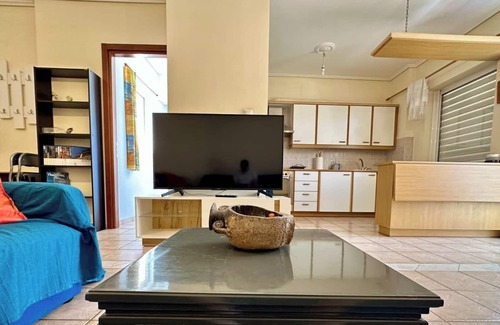 Athens Apartment | DownTown Quiet-Street Apt