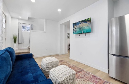 Columbus House | Downtown-Ready 3BR3BA | Modern, Spacious & Private