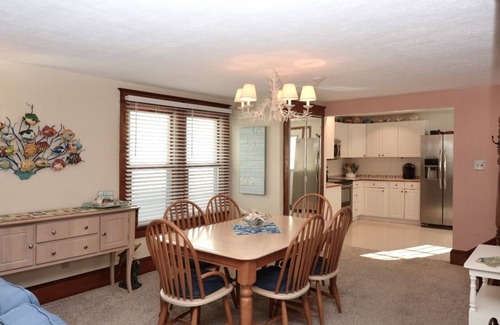 South Rehoboth House | Downtown Rehoboth Beach Home Sleeps 8 w/Parking