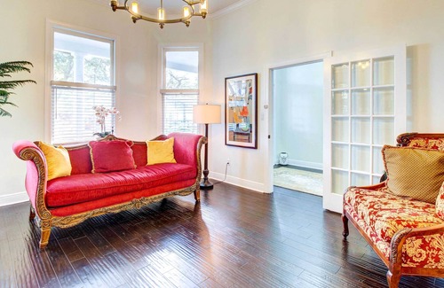 Dixon Park House | Downtown Savannah Home - 2 Mi to River St!