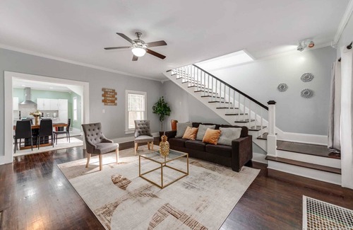 Winston - Salem House | Downtown & Seventh