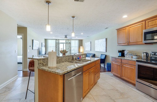 Saint Joseph Apartment | Downtown St Joseph Condo w/Balcony & Harbor View