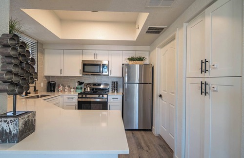Tempe Condo | Downtown Tempe Stay | ASU & Town Lake |Pool Access