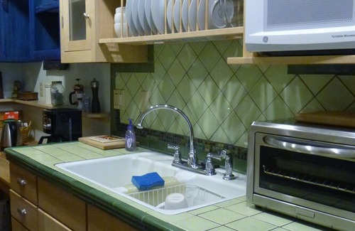 Downtown Apartment | Downtown Truckee/Read guest comments/WiFi