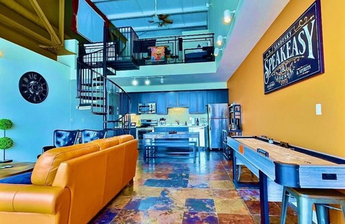 Sandusky Condo | Downtown Waterfront Getaway Mario Room Breathtaking View Cedar Point Lake Erie!