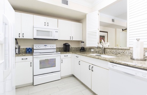 Downtown West Palm Beach Condo | *Downtown West Palm Beach 2/2 Condo*