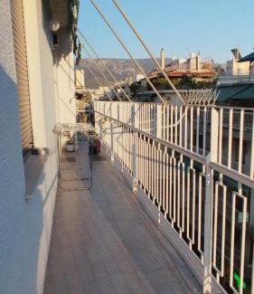 Ampelokipoi Apartment | Doxia's apartment 2 min from Panormou metro, Panormou, Athens