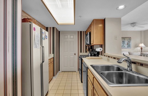 Shell Island Condo | DR 2304 – Oceanfront Wrighstville condo