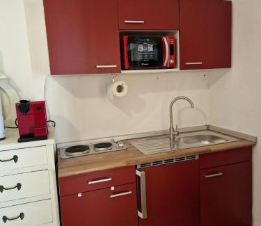 Angera Bed & Breakfast | Dragonfly Appartamento Bianca