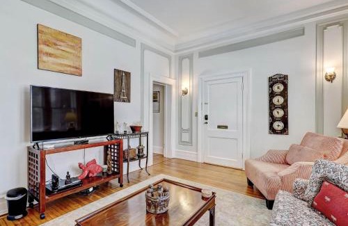Thomas Square Apartment | Drayton Place 2