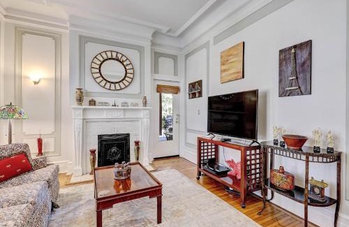 Thomas Square Apartment | Drayton Place 2