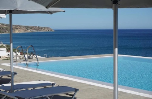 Viannos Apartment | Dream apartments with sea and pool views