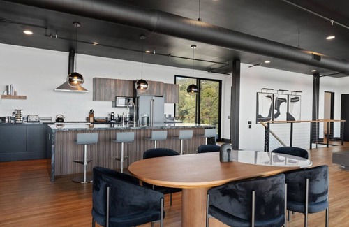 Pauma Valley Apartment | Dream House Hot Tub Hideaway on 20 Acres with Full Gym, Pool Table and Ping Pong